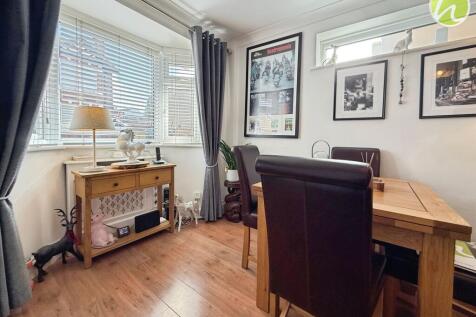 Living Room/ Dining Room