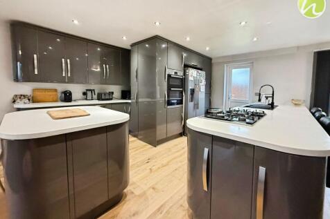 Living/ Kitchen/ Family Area