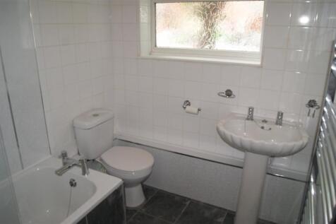 BATHROOM/W.C.