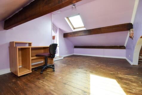 LOFT ROOM