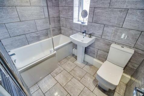 HOUSE BATHROOM/W.C.
