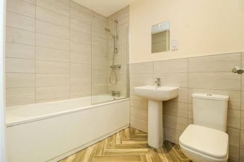 BATHROOM/W.C.