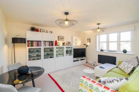 KITCHEN/DINING/LIVING ROOM