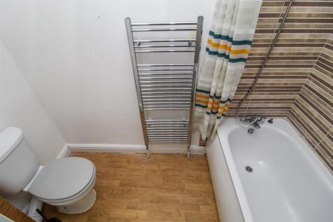 BATHROOM/W.C.