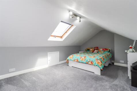 ATTIC ROOM