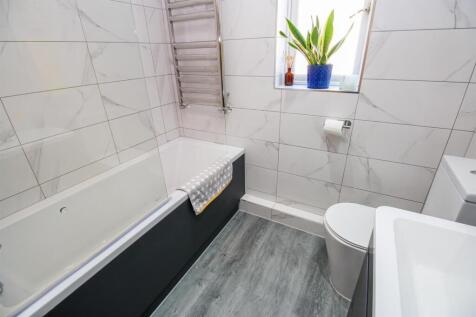 BATHROOM/W.C.