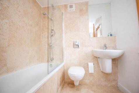 BATHROOM/W.C.