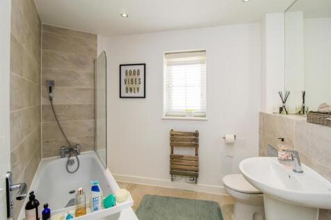 BATHROOM/W.C.