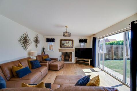 OPEN PLAN KITCHEN DINING LIVING ROOM