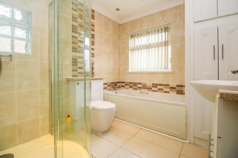 HOUSE BATHROOM