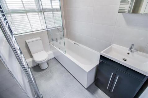 BATHROOM/W.C.
