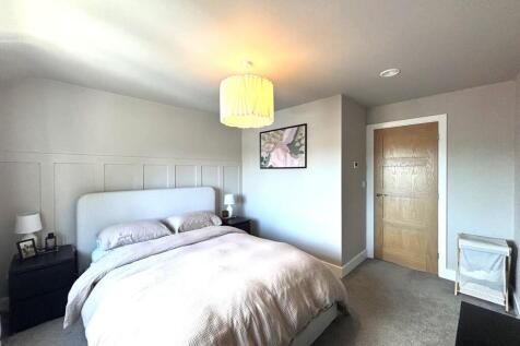 Bedroom 1_1