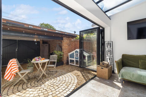 Property Image 16