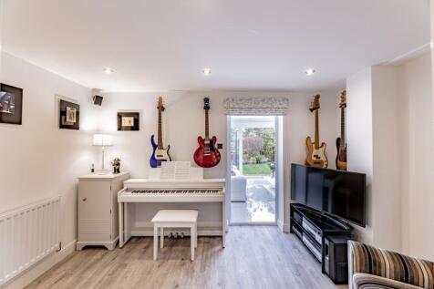 Property Image 25