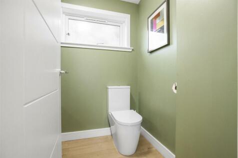 28 McBain Place 14.jpg