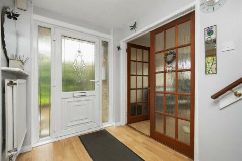 16 Katrine Place 5.jpg