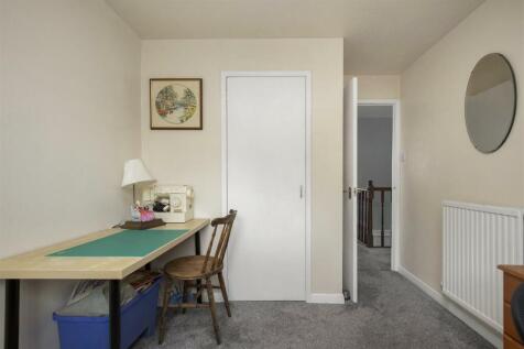 16 Katrine Place 24.jpg