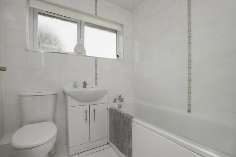16 Katrine Place 25.jpg