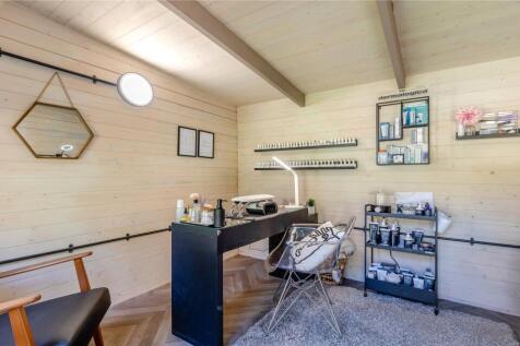 Outbuilding