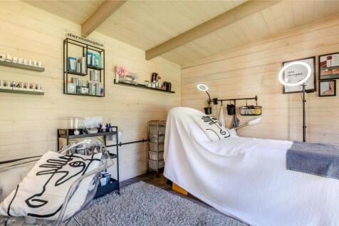 Outbuilding