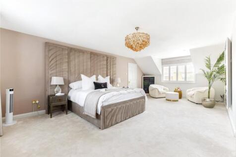 Principal Bedroom