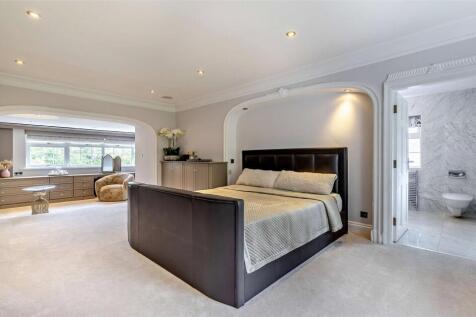 Principal Bedroom