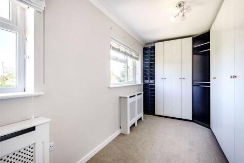 Bed 3/Dressing Room