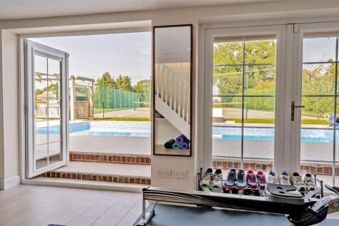 Pool House