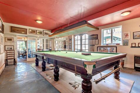 Snooker Room