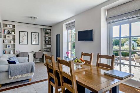 Kitchen/Living/Diner