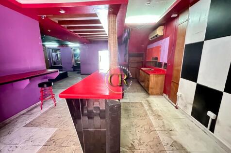  bar/reception