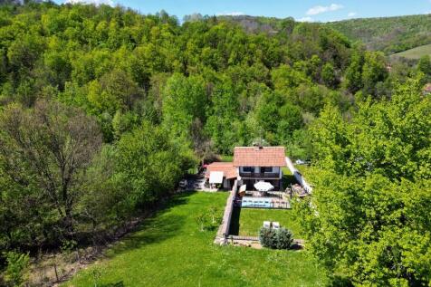 Property Image 9