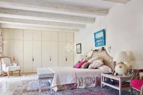 Bedroom Tile