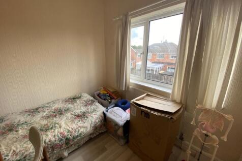 Photograph 11