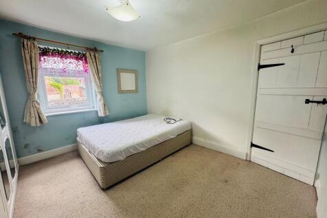 Photograph 9