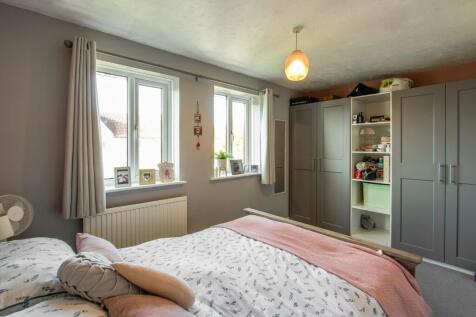 Bedroom 2a