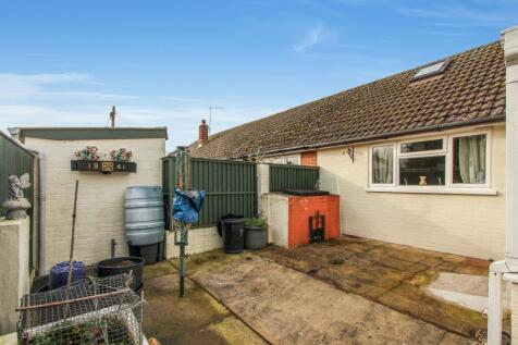 Back-Garden-a