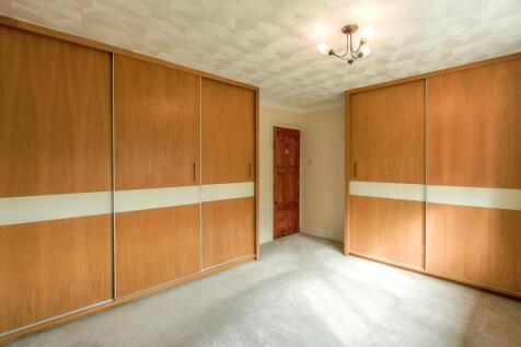 Bedroom 1a