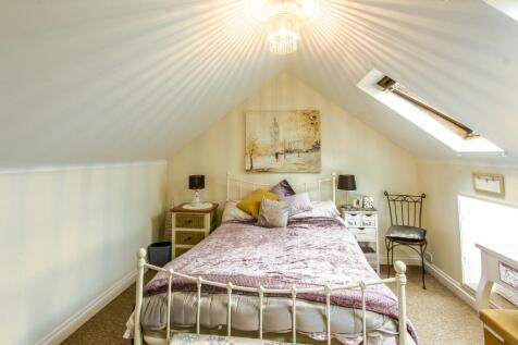 Bedroom 1a