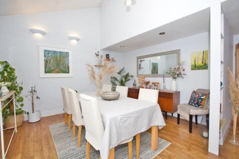 Dining area a