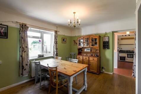 IMG_6829-HDRDining Room