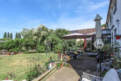 IMG_6979Garden A