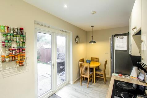 Kitchen e