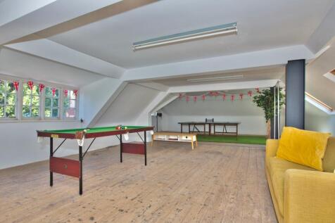 CH games room