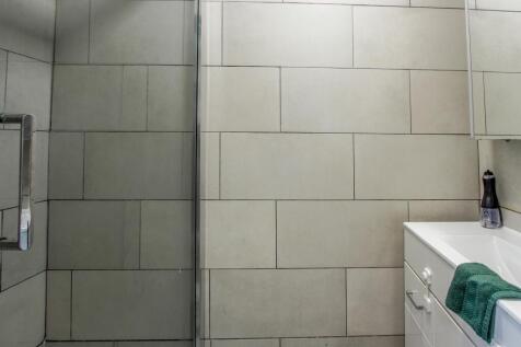 Bathroom B