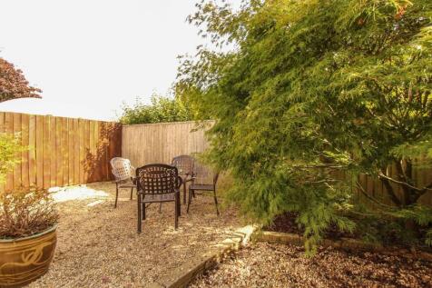 Garden b