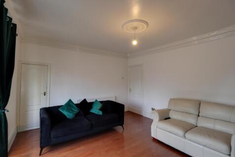 Lounge 2