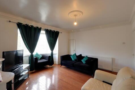 Lounge 3