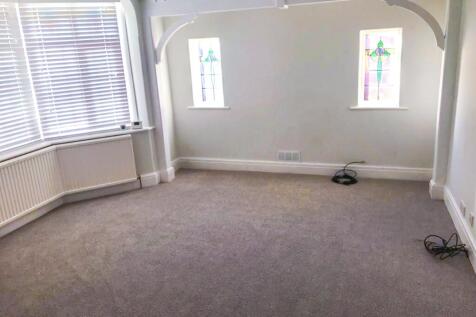 Front Lounge 