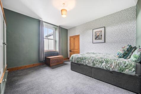 Bedroom 2 - Matt Bowyer Ewemove Whitchurch and Nan